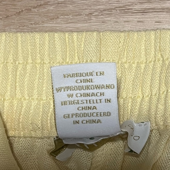 🌞 NWT House of Harlow 1960 Soft Yellow High-Waist Linen Blend Shorts Size XS - Picture 10 of 10